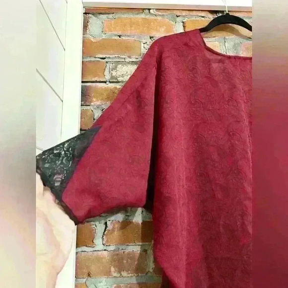 Victorias Secret Gold Label Red Paisley Black Lace Button OS Sleeper - Picture 7 of 7